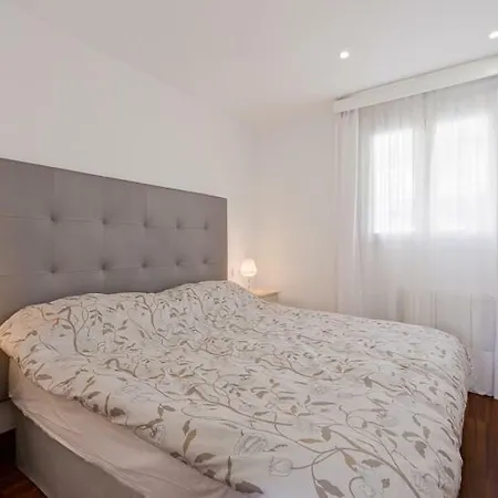 Marieta Bajos *